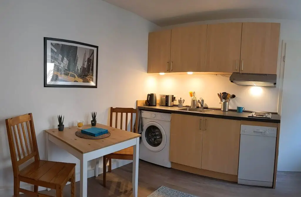 wohnen-im-kleinformat-wohnung-1024x670.j