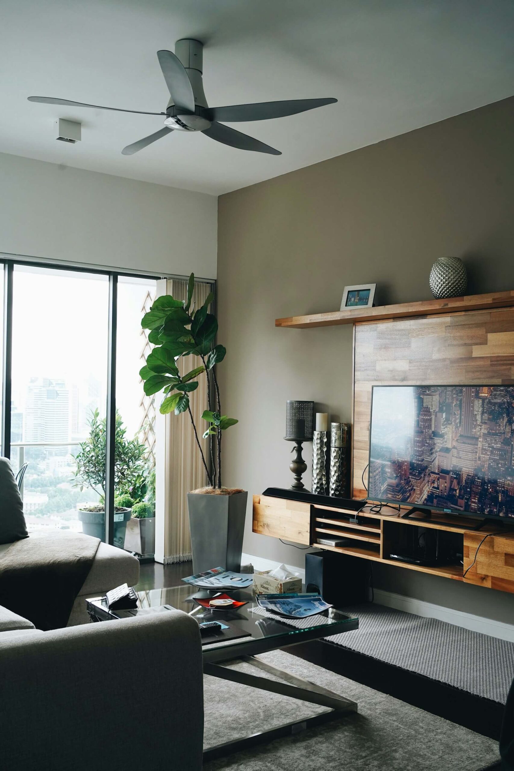 Gestalte dir eine TV Wand